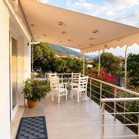 Deon Holiday home